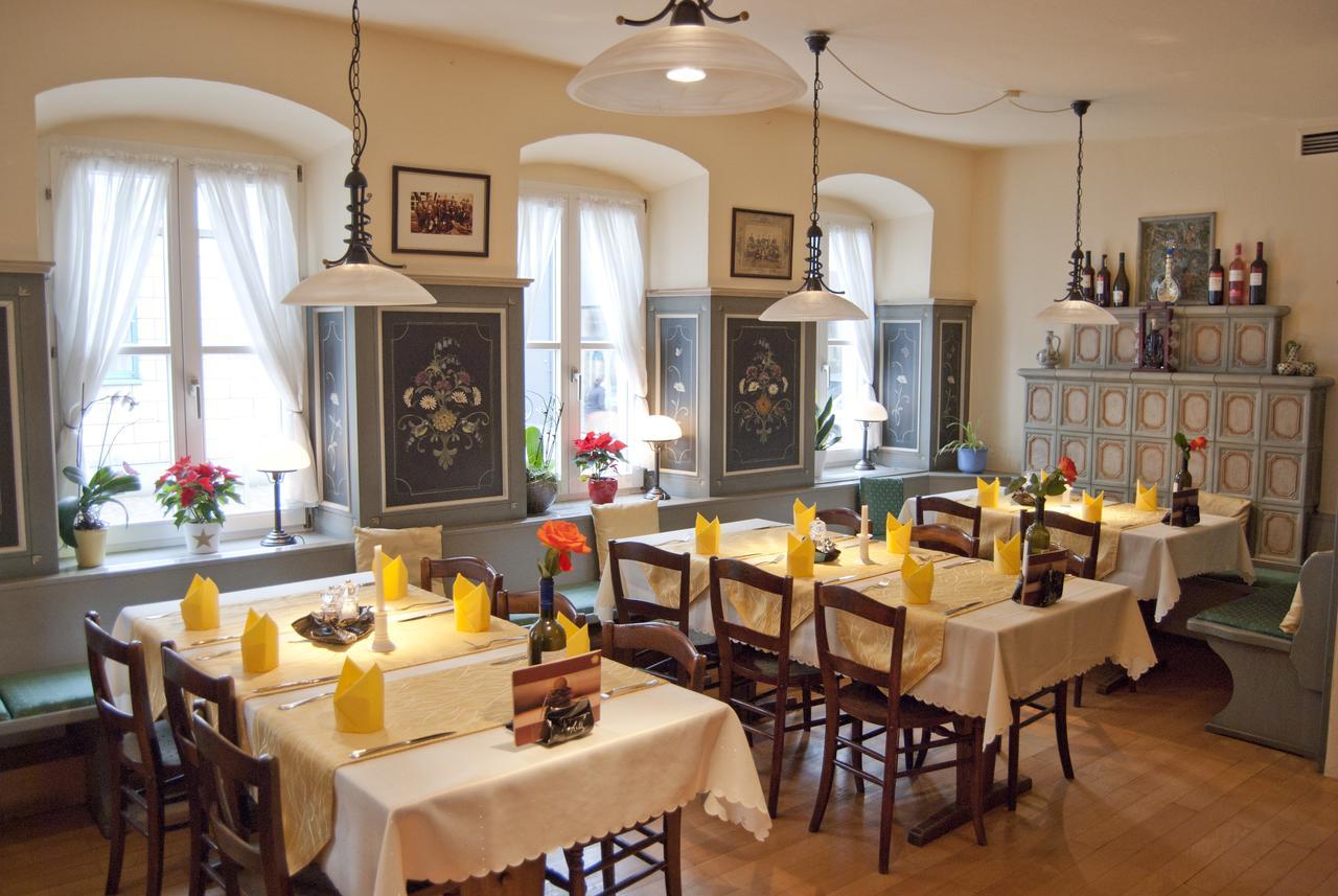 Gasthaus Zum Loewen - Restaurant Akropolis Hausach Kültér fotó