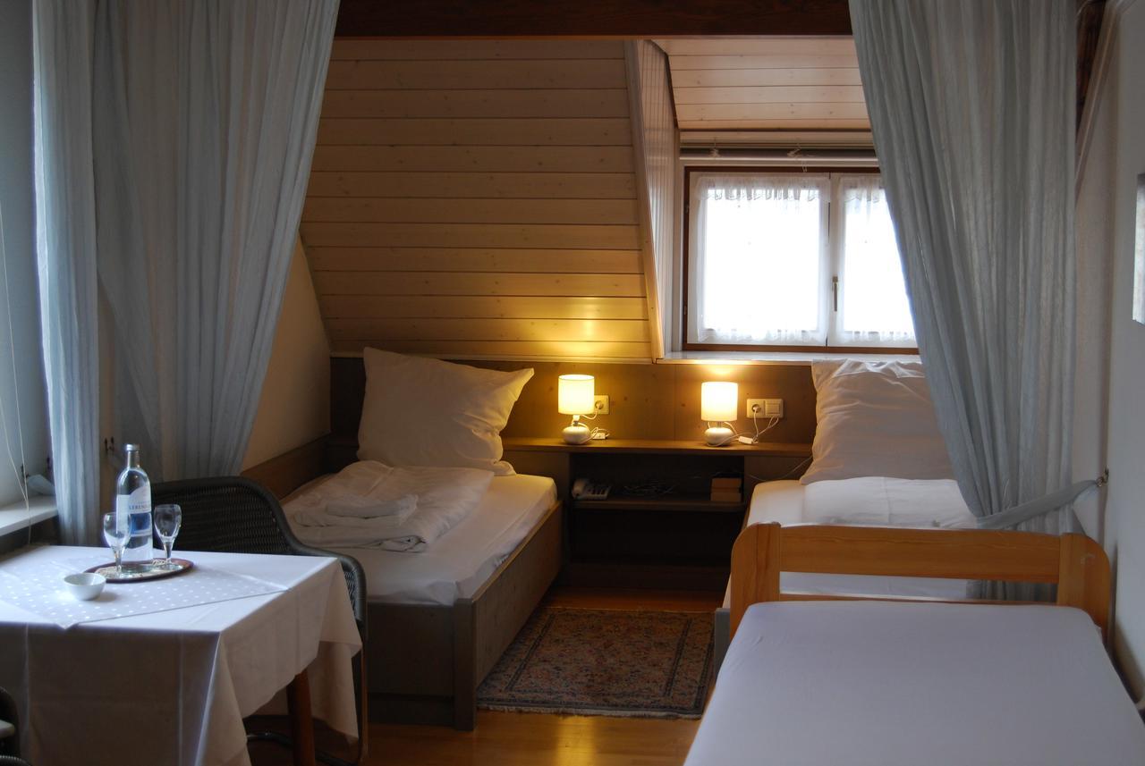 Gasthaus Zum Loewen - Restaurant Akropolis Hausach Szoba fotó